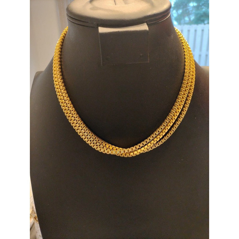 BEAUTIFUL JNY JONES NEW YORK 3 TIER GOLDTONE CHAINNECKLACE TOGGLE CLOSURE